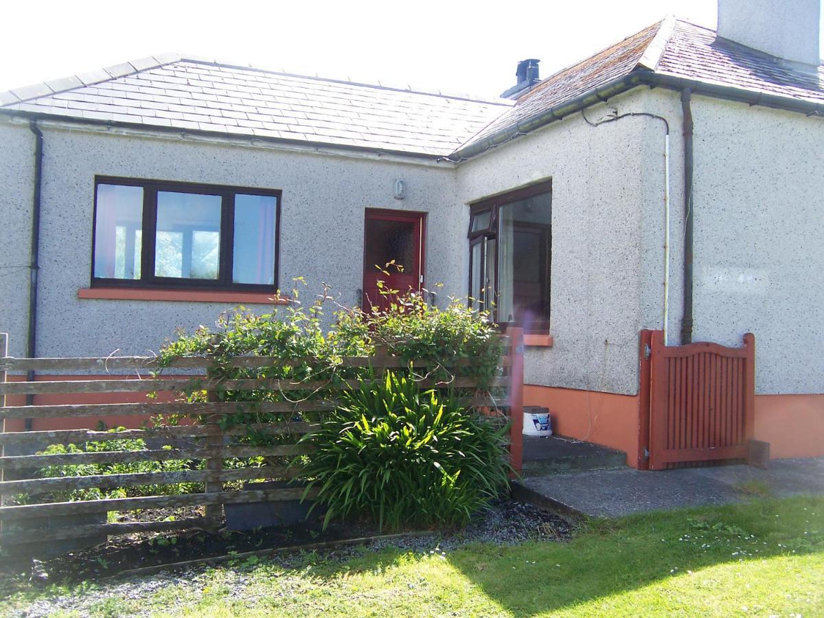 Riverside Cottage Lochboisdale Buitenkant foto